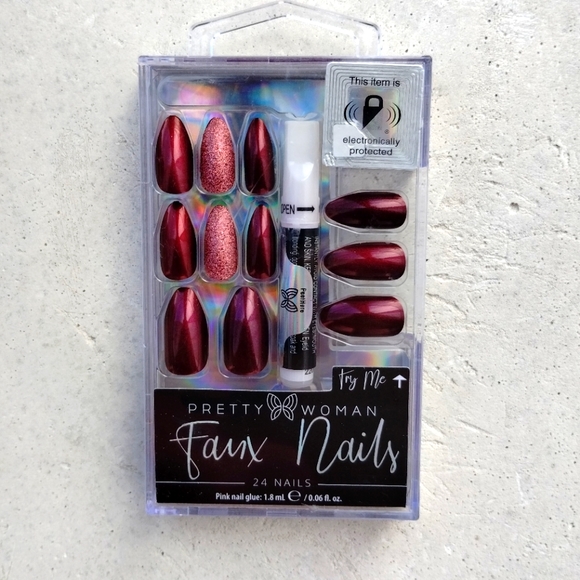 Other - Shimmer Burgundy Nail Set